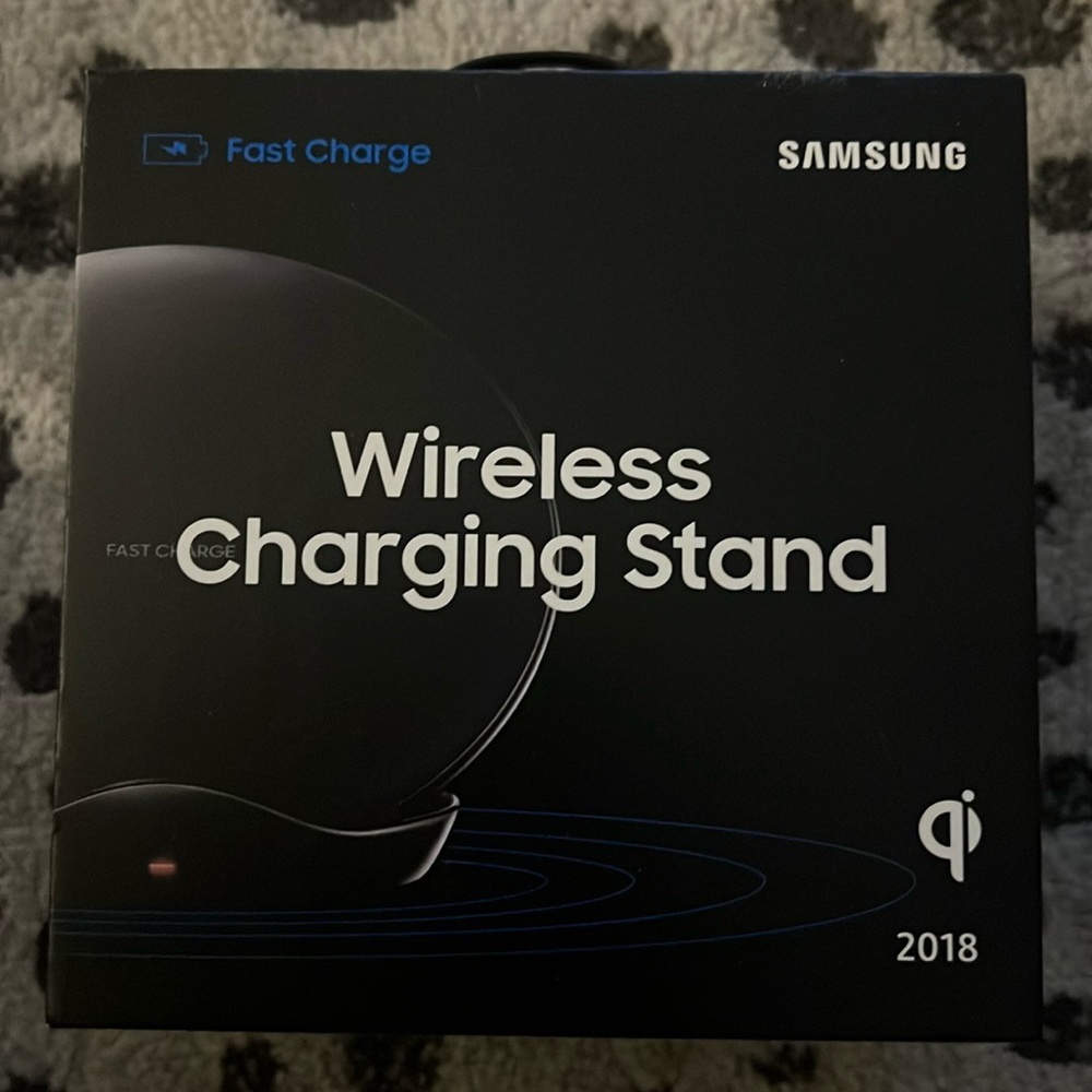 Samsung wireless charging stand